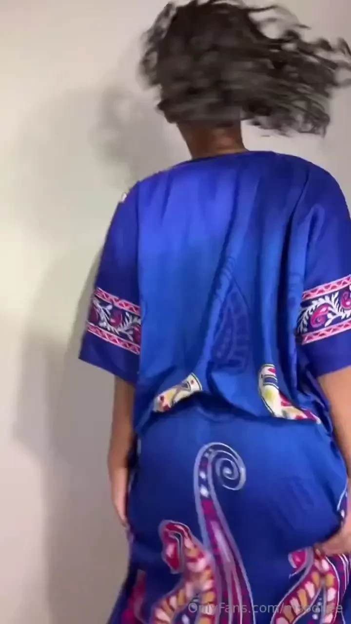 Look at the way it moves lt 3 
