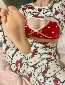 For the foot lovers feet footjob footworship toes smallfeet petite