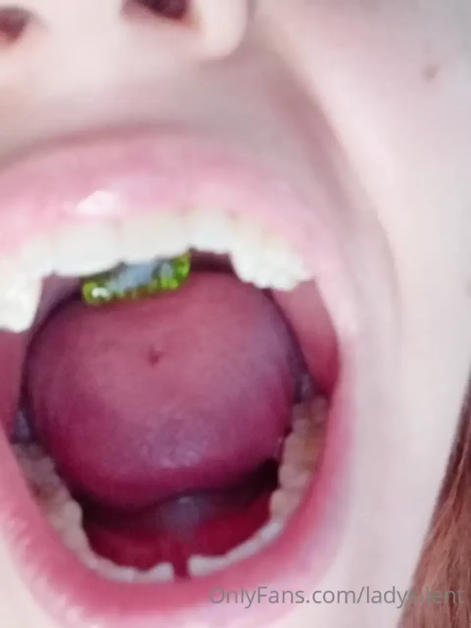 My first vore video i hope you like that 