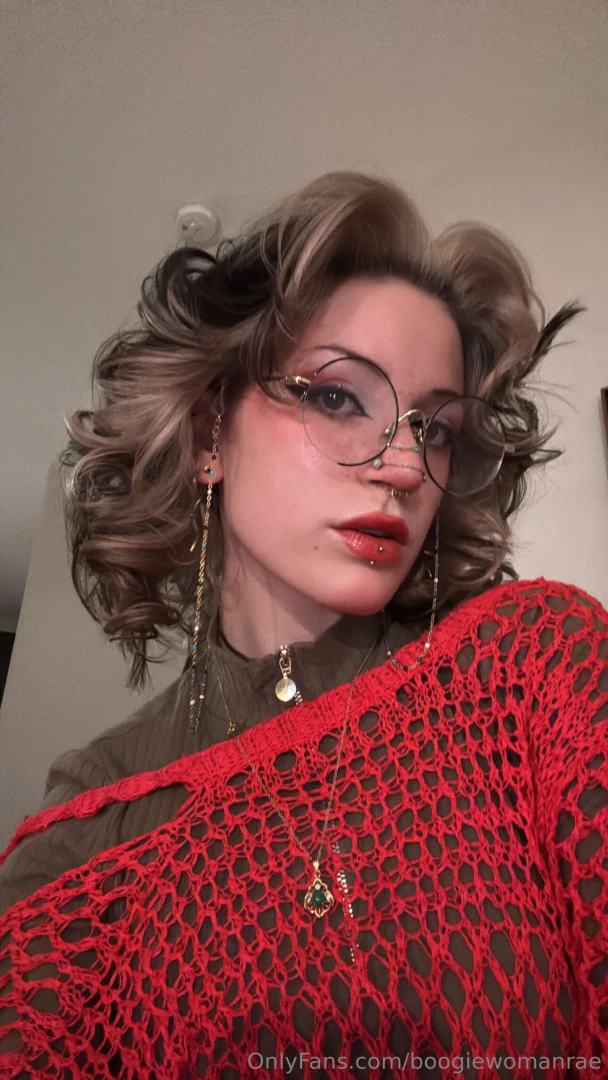 Christmasssss head over to my main booogierae to see more of me being part 1 