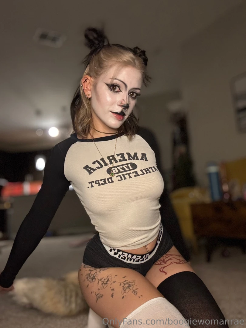 Loving my new foxtail plug that i was gifted had to get good use out part 4 