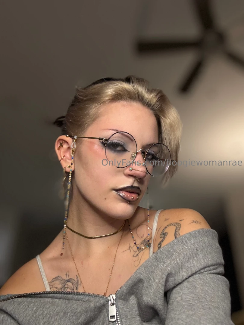 Feeling like a bad bitch today part 4 