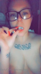 Sexy stoner