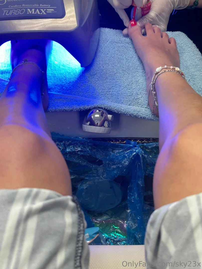 Some progress pics from yesterday 