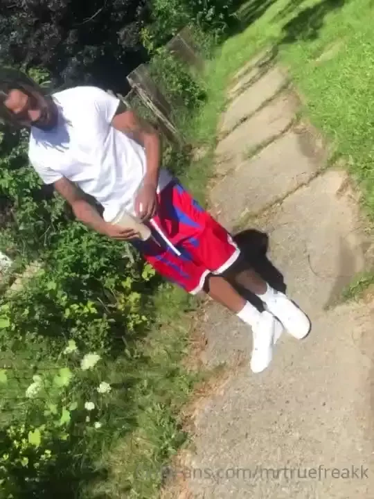 Listen if you fwm frfr like support amp wanna see me win just help me 