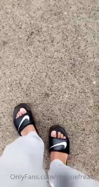 Should i record content putting oil on my feet 