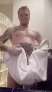 Little dry off after a toasty shower