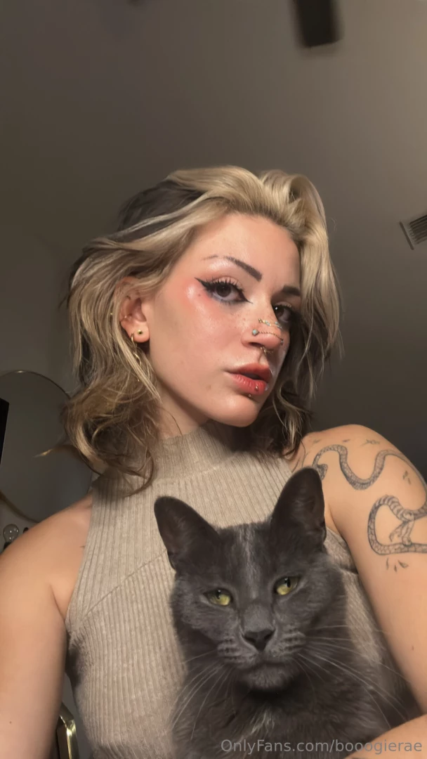 Goooood evening everyone i hope you all had a wonderful sunday excited part 1 