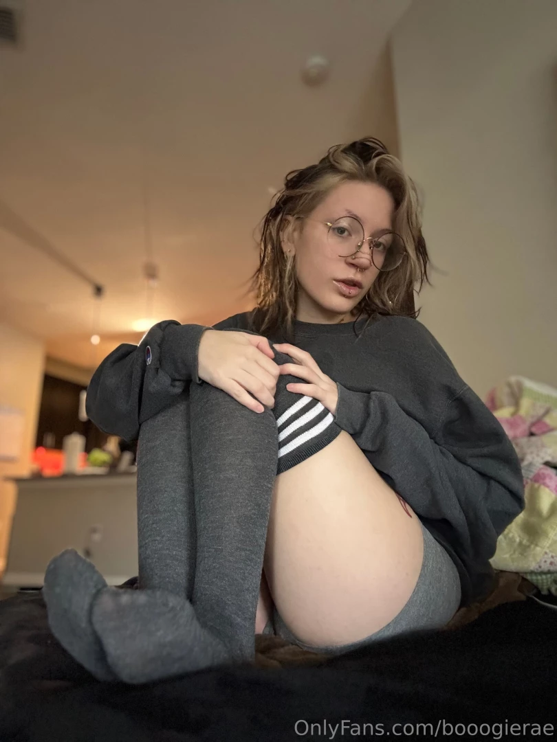 She lives i have been on bedrest from a minor necessary surgery but part 4 