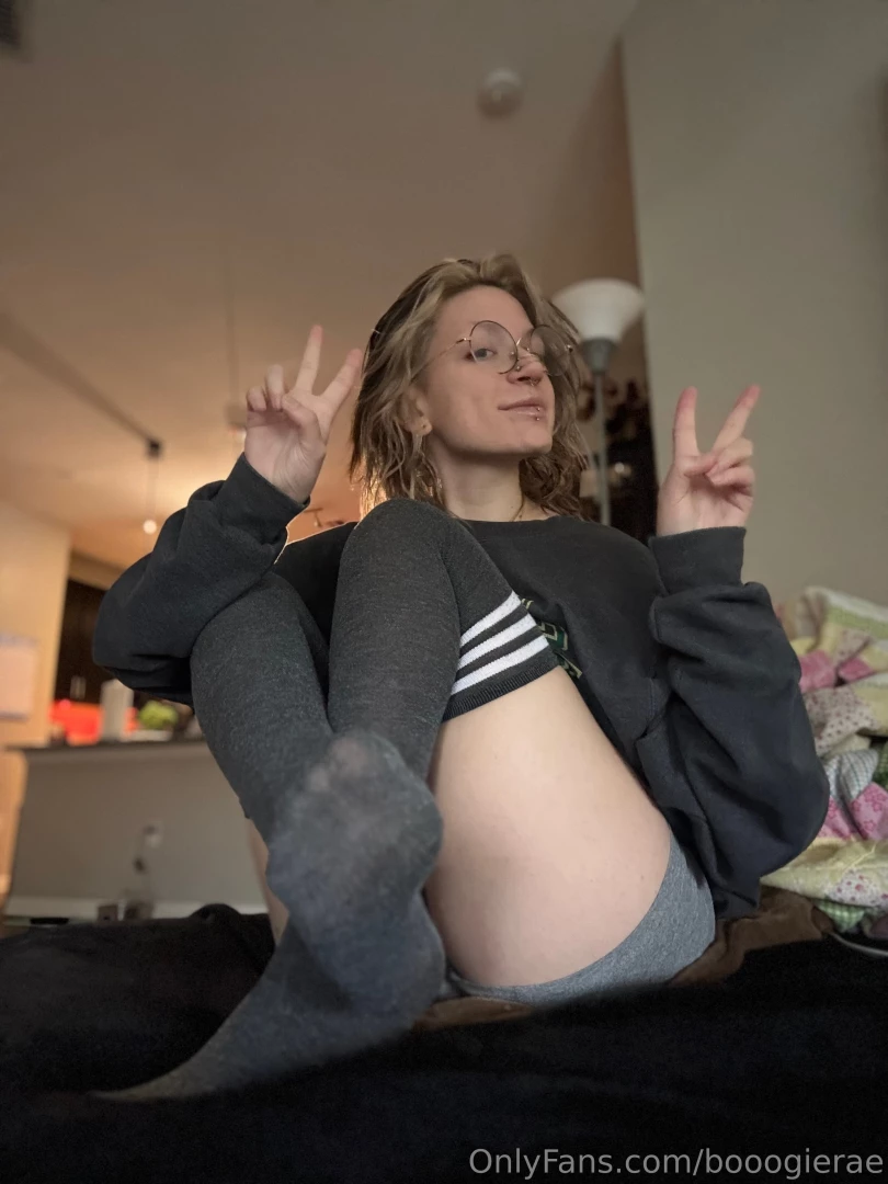 She lives i have been on bedrest from a minor necessary surgery but part 6 