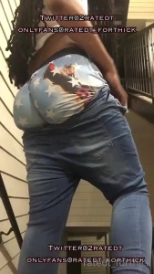 Big booty sagger