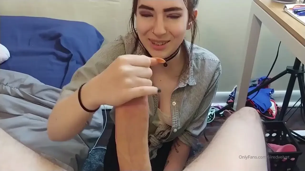 Bloopers from my new boss employee vid issa was snoring so loud i made 