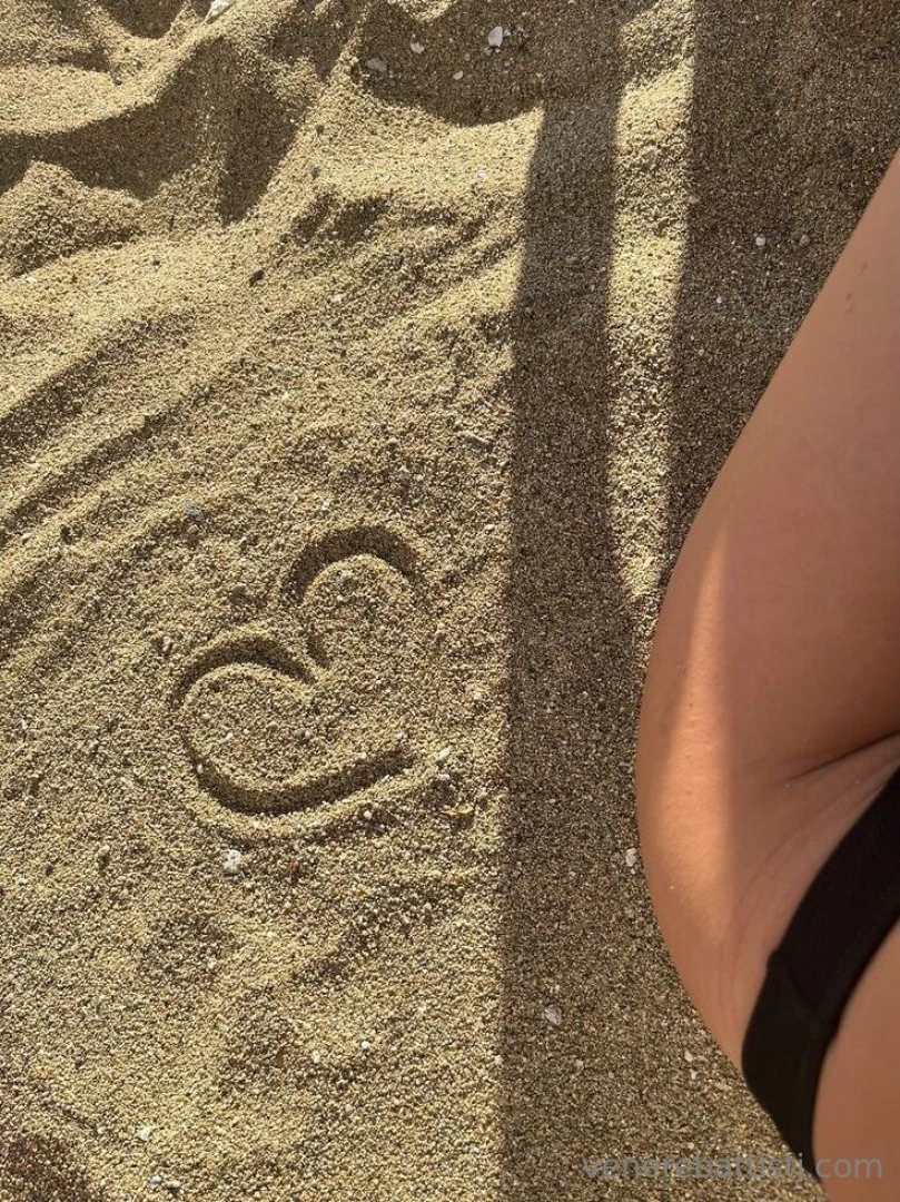 Sotto il sole tra la sabbia e 