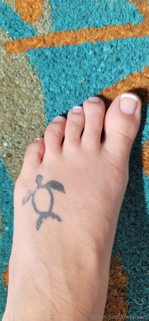 My fresh pedicure done yesterday french tip toes i feel like a woman part 2 