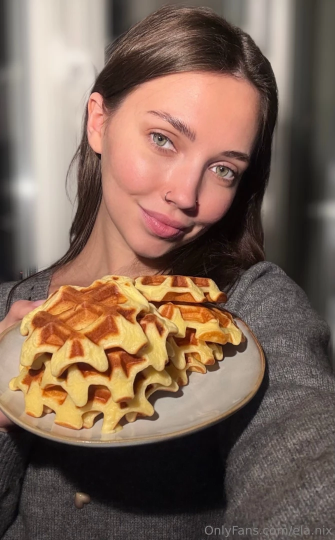 Today s mood staying home and indulging in delicious treats 