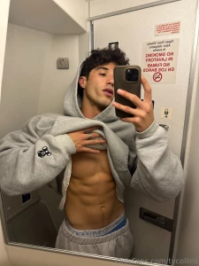 Bet you wanna touch this