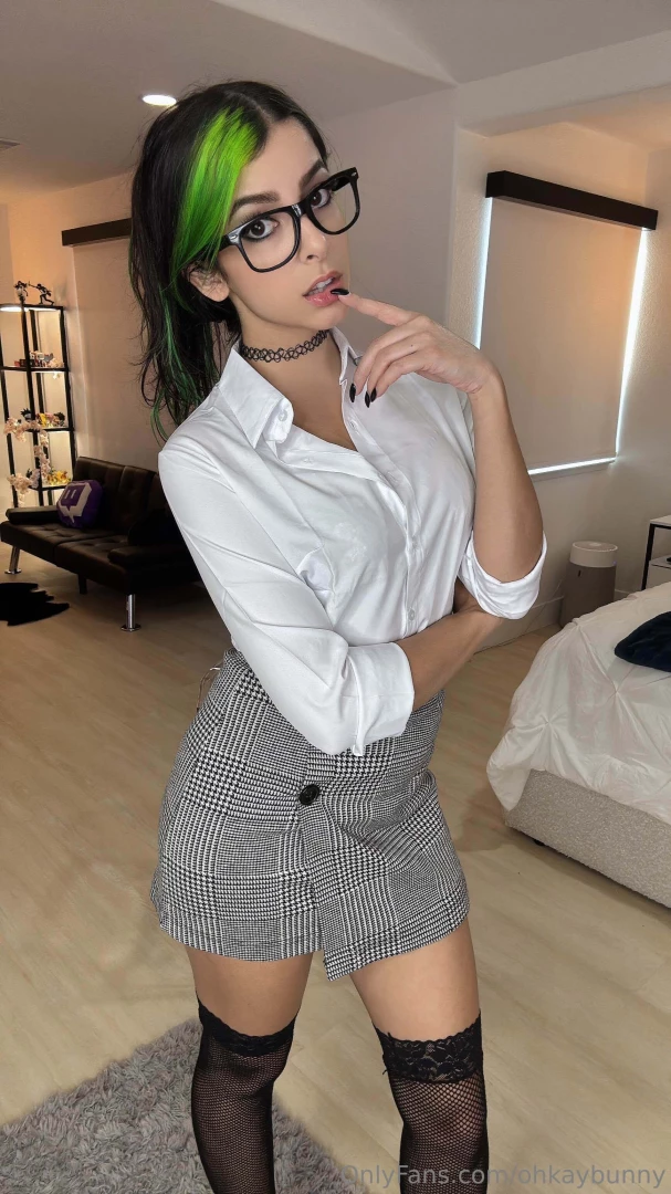 What do you think of my office outfit 