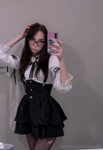 Some pics of my outfit from last night part 3