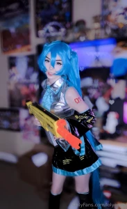 Fortnite hatsune miku part 2