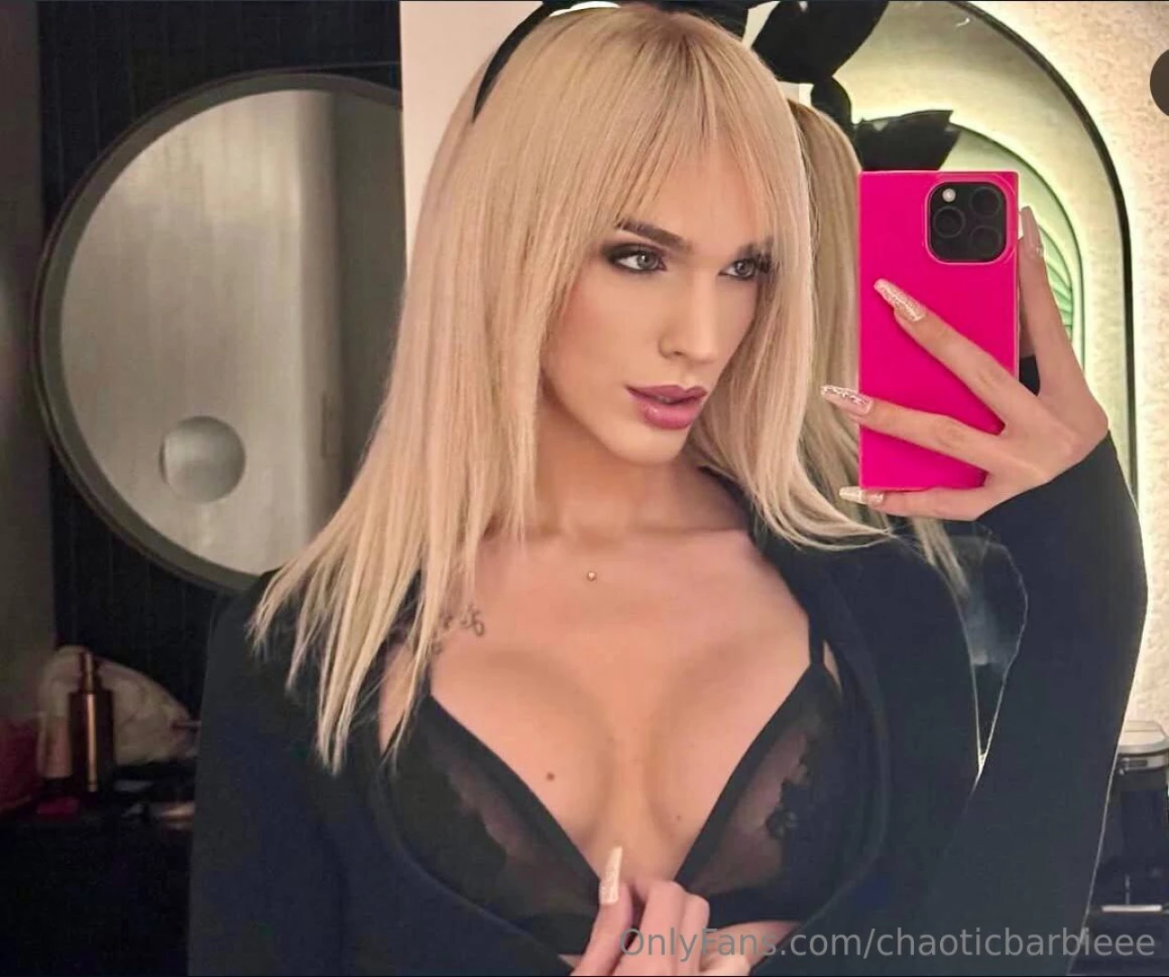 Chaoticbarbieee 