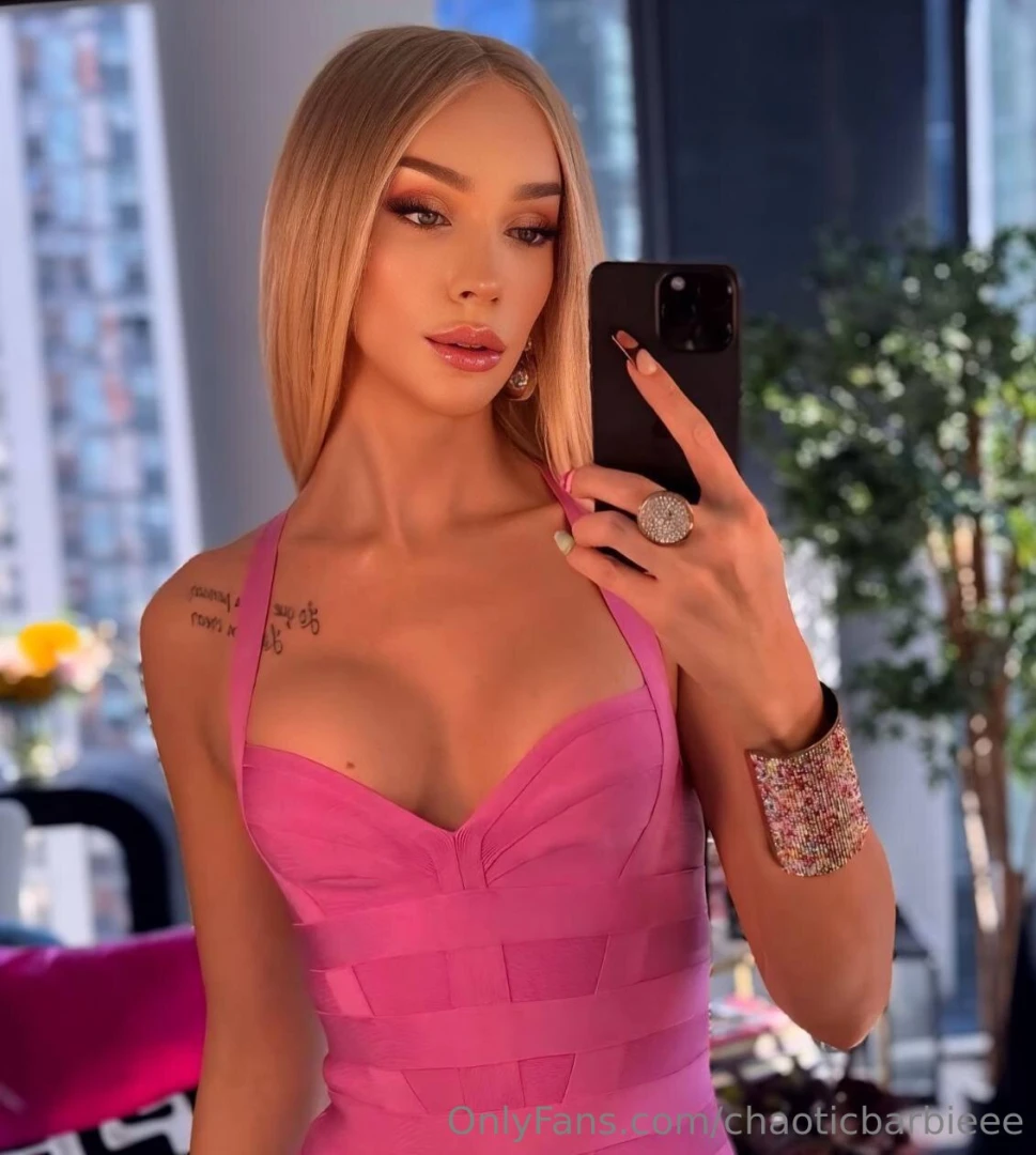 Just a reminder that fun is always in fashion 