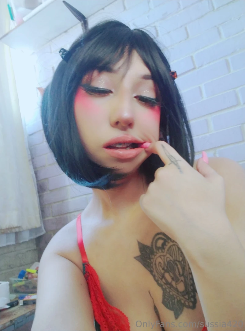 De repente te encuentras con esta elfita buena para molestar en tu part 1 