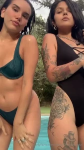 Me encanta el verano y poder pasar tiempo con mis amigas en la piscina