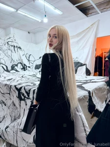 Oops that s a beauty do you like long hair part 1