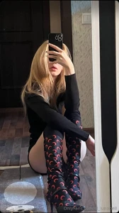 Just a little glimpse vibe i love the way these heels make me feel