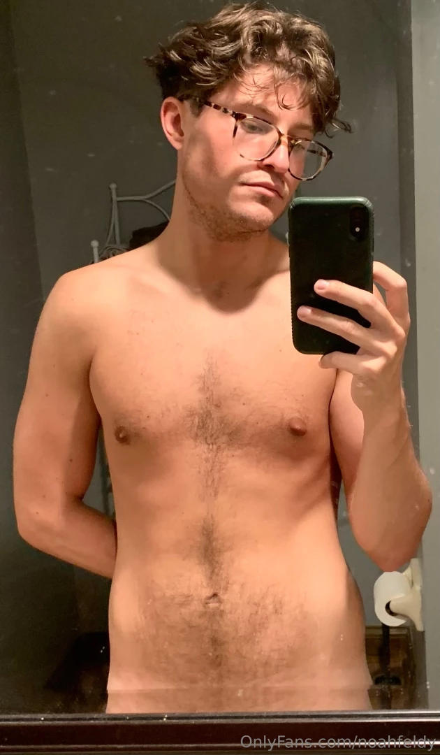 Hey guys feel free to message me 