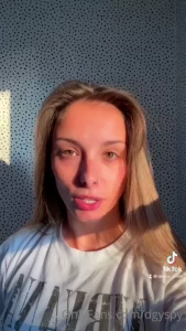I made a few tiktoks today do you think i m pretttyyyy part 1