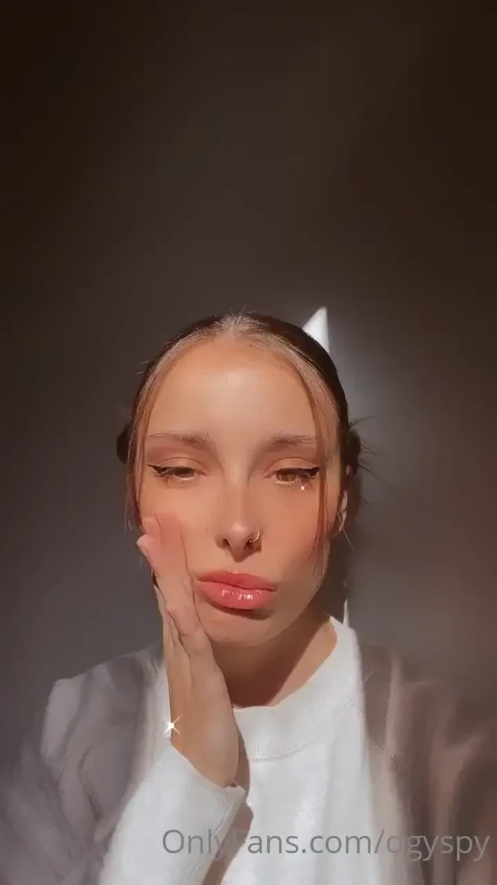 The lighting in this new house is so beautiful i can t wait to set up 