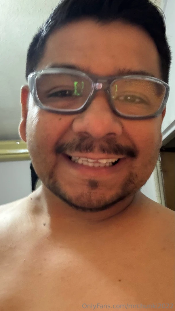 Con fr o pero sonriendo 