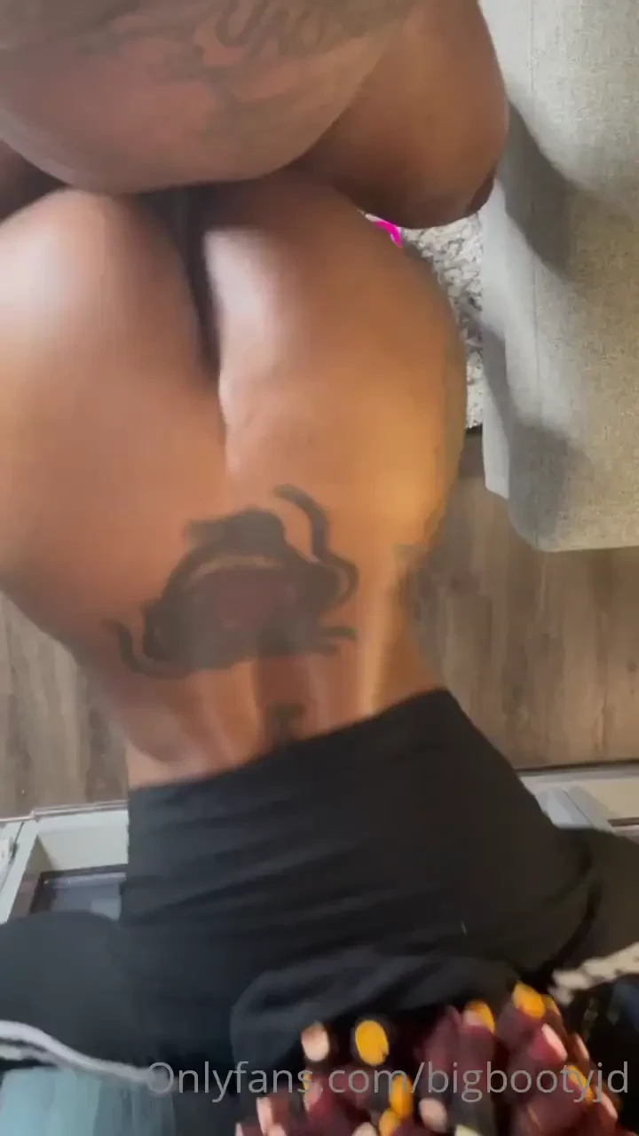 Sucking big black cock clapping my ass then getting fucked from the part 1 