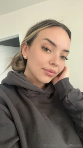 Feeing cold need some cuddle here