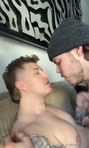 Like this vid if you want me to post the next fuck video mmm i love