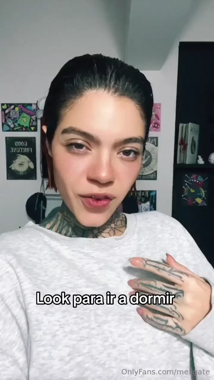 Feliz noches amigos m os los quiero un poquitito jejeje siempre mami 