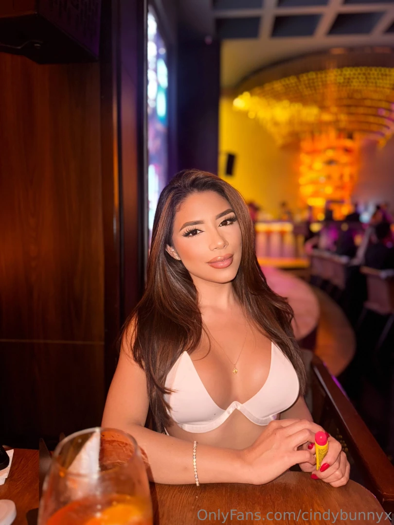 Can i take a seat dm me where 