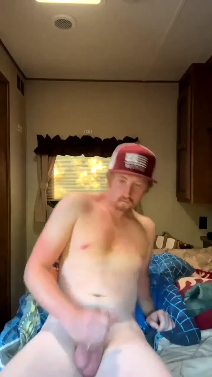 Watch me cum super hot and i cum lots i made a mess 