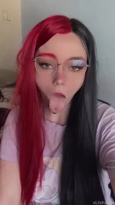 Does my new hair make me look sluttier altegirl alt gothgirl aheago