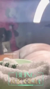 Theboyinthepic with the butt facial