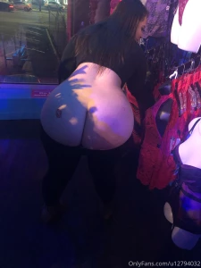 Swipe i got naughty at the sex shop like my posts baby so i can keep