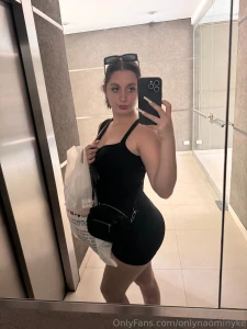 Do you like me in a tight dress