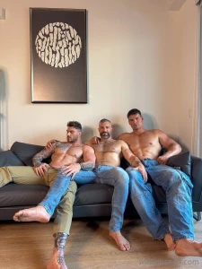 Bored af waiting for a bottom