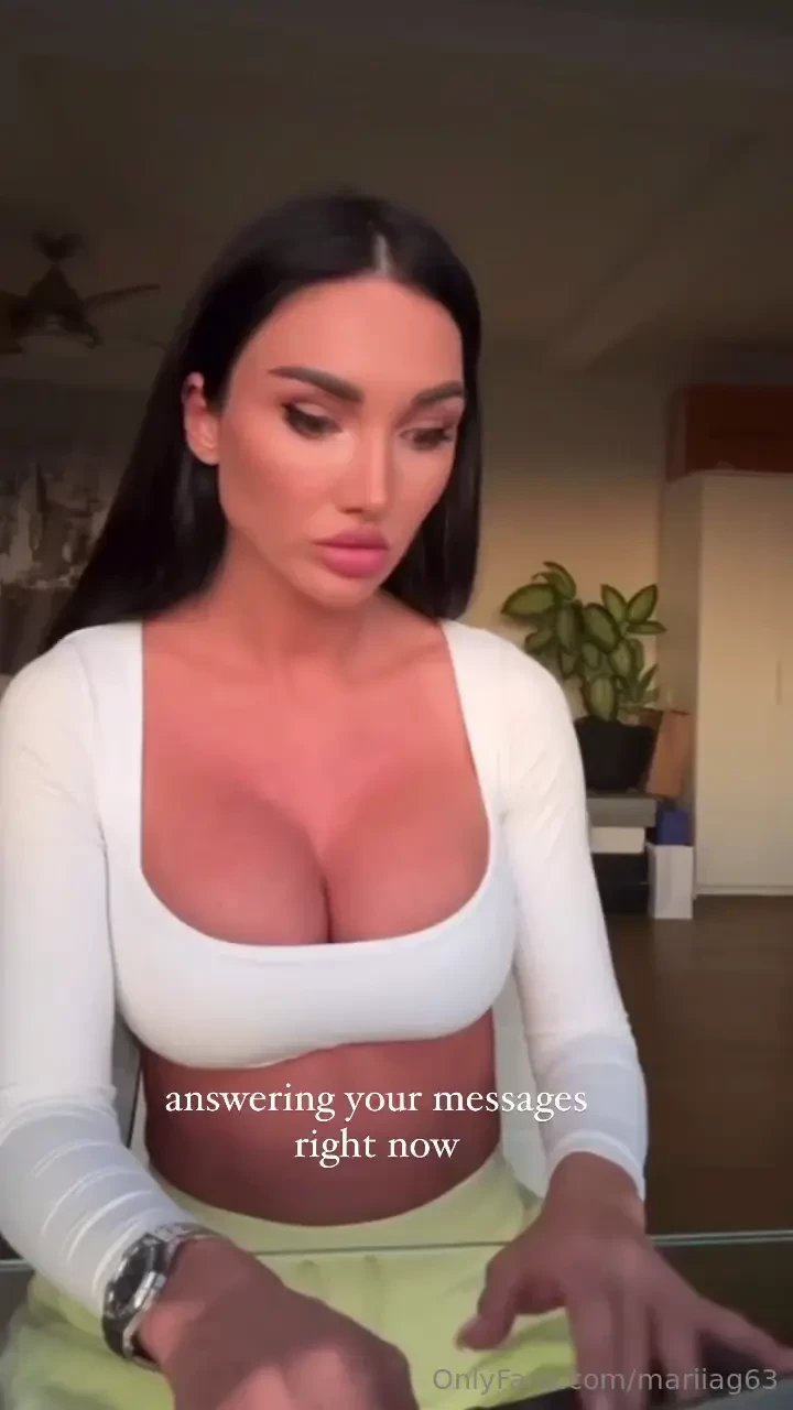 Me searching my onlyfans dms for your chat 