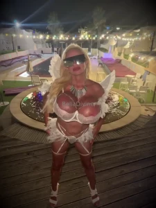 Happy sexy sunday tell ms bella divine your deepest secrets desires