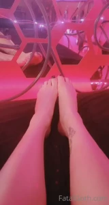 What color should i paint my toes next part 8