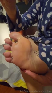 Some oil over my soles