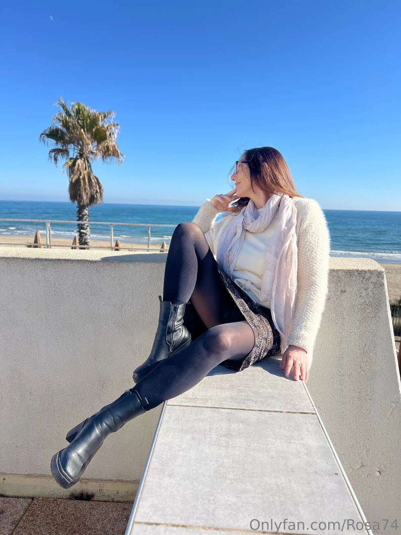 Sunny day sea blue all for a good feeling tights are welcome i open my part 1 