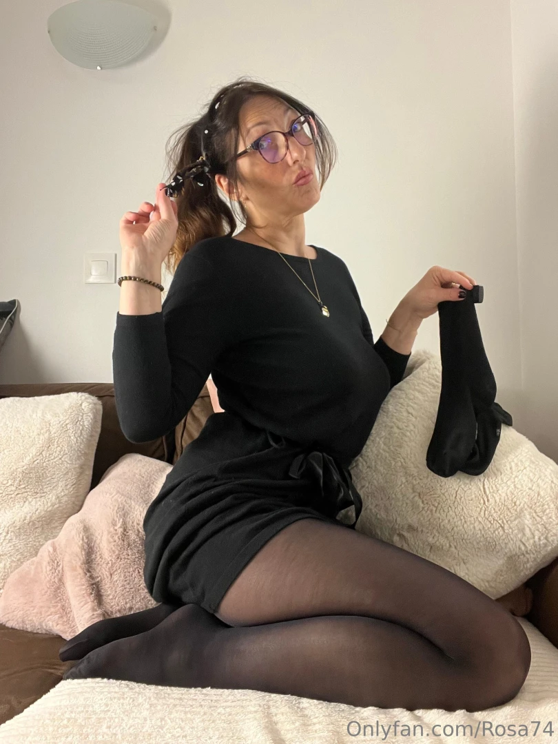 For sure some of you like socks and silk scarf ask me about the video part 1 